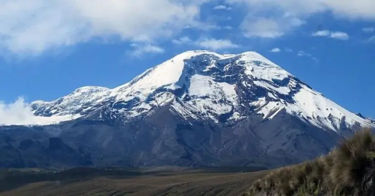 Czimboraço kontra Mount Everest: Który szczyt jest naprawdę najbliżej gwiazd?