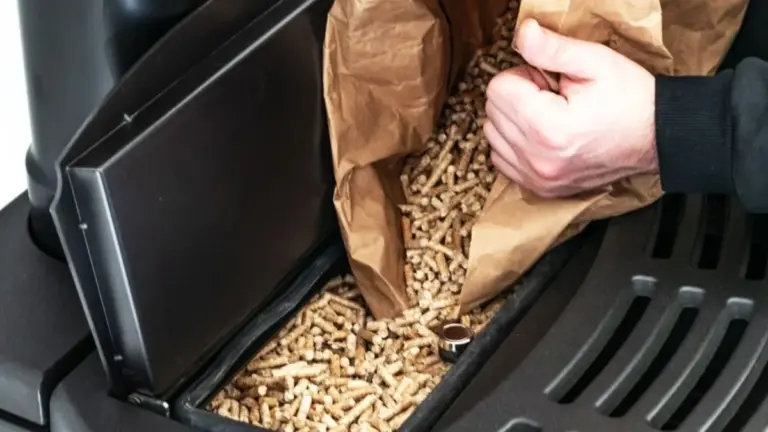 15 kg pelet: Ile godzin ogrzewania z jednego worka i co to mówi o twoich piecach?