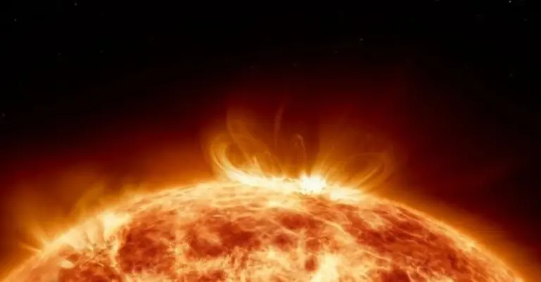 Aktywne plamy słoneczne: czy zbliża się burza geomagnetyczna, która wpłynie na Ziemię?