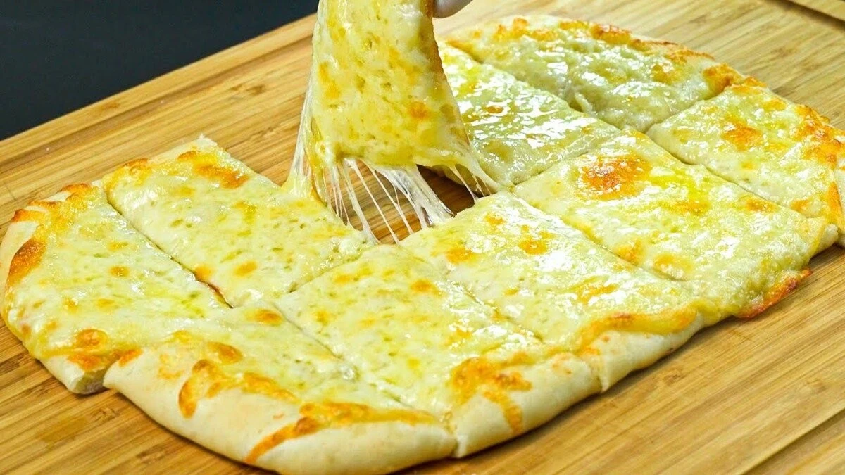 Czosnek i ser: Boźka placka w 10 minut, lepsza niż chačapuri