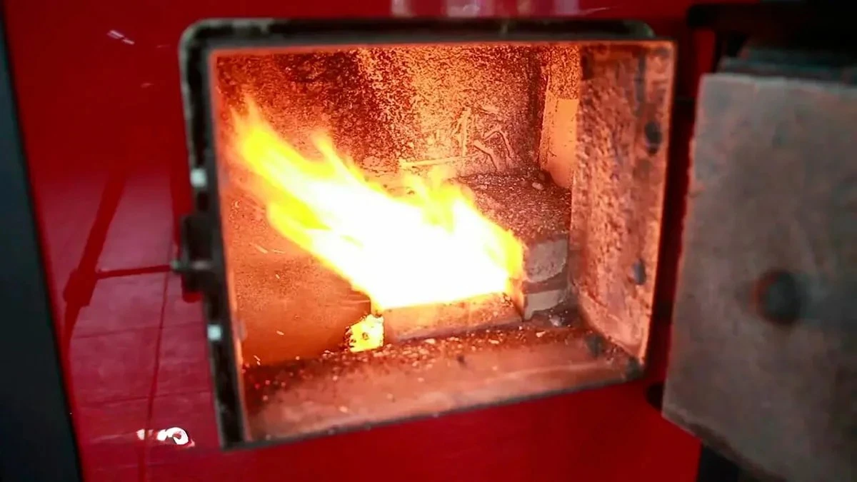 Gaz zamiast peletu: mieszkańcy starych domów dzielą się gorzką prawdą o rachunkach