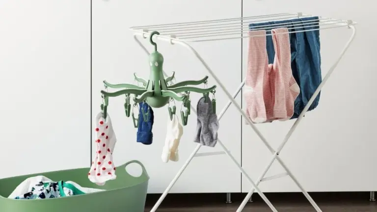 Genialny hak z IKEA, który odmieni Twoje zimowe pranie